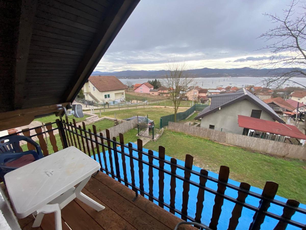 Asja Guest House Lukavac Экстерьер фото